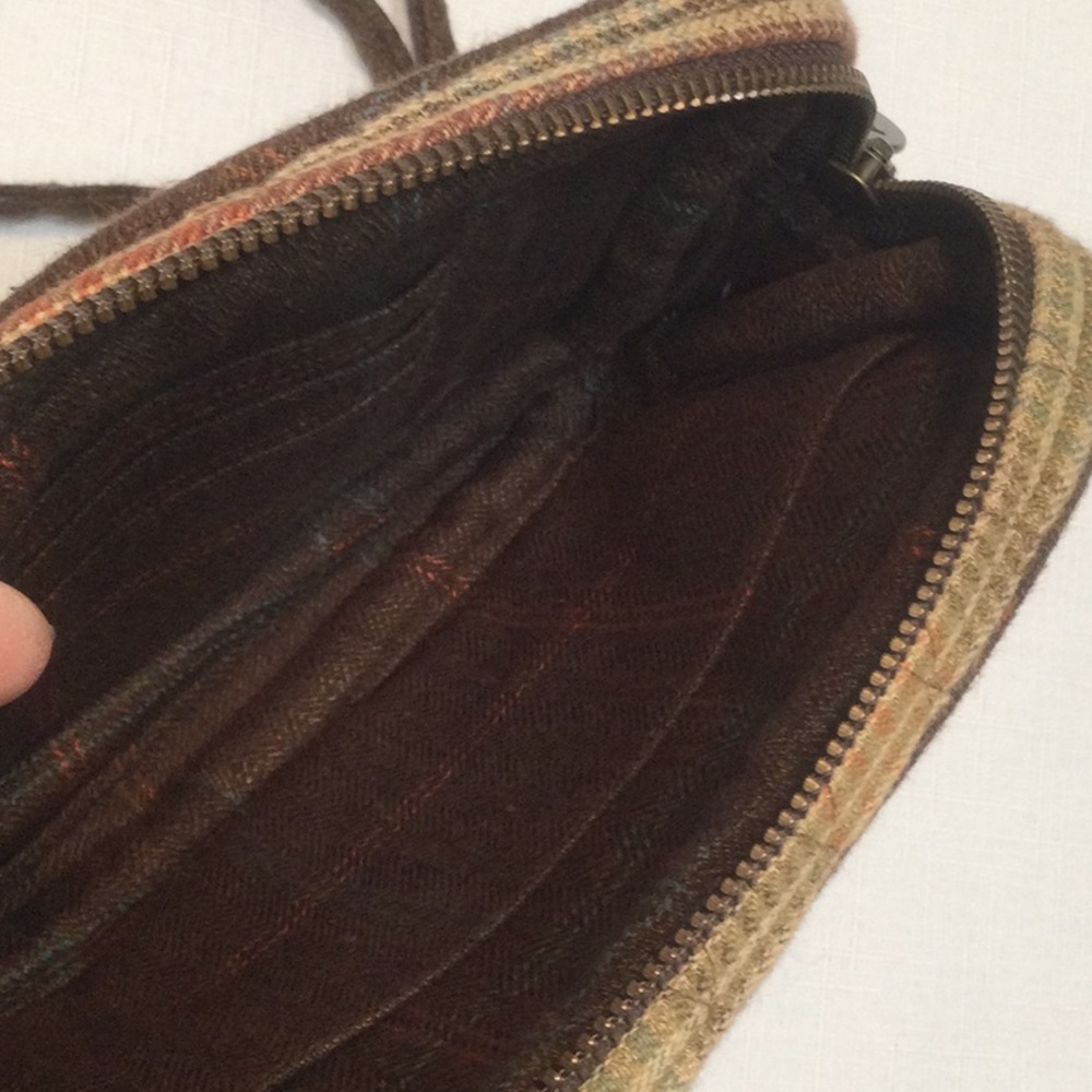 Bella Taylor Crossbody Plaid Cloth - Picture 5 of 5